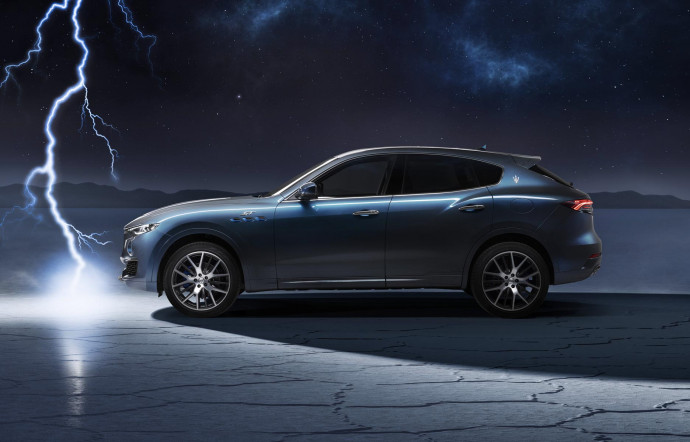 maserati-levante-hybrid-voiture-electrique-insert-03