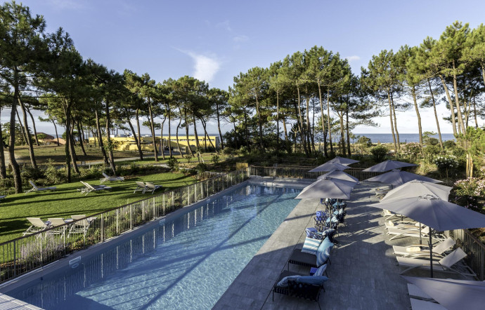 Allée du Grand-Large. Tél. +33 (0)1 73 17 28 29. www.clubmed.fr