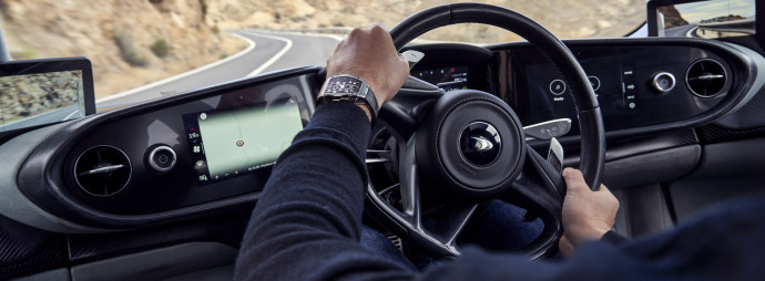 richard-mille-mclaren-montre-rm-40-01-tourbillon-automatique-mclaren-speedtail-2-77-johnwycherley