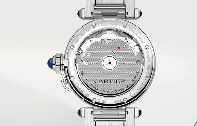 Pasha de Cartier, boîtier de 41 mm en acier (mais aussi en or rose, or jaune ou pavé de diamants), calibre manufacture automatique 1847 MC, guichet date à 4 heures, réserve de marche de 40 heures, étanche à 100 m, bracelet interchangeable en cuir, en acier ou en or. À partir de 6 750 € avec boîtier de 41 mm en acier et de 6 250 € en 35 mm.