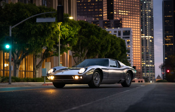 Lamborghini Miura P400 S.