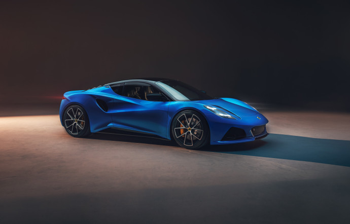 La Lotus Emira est la dernière voiture thermique du constructeur britannique Lotus.