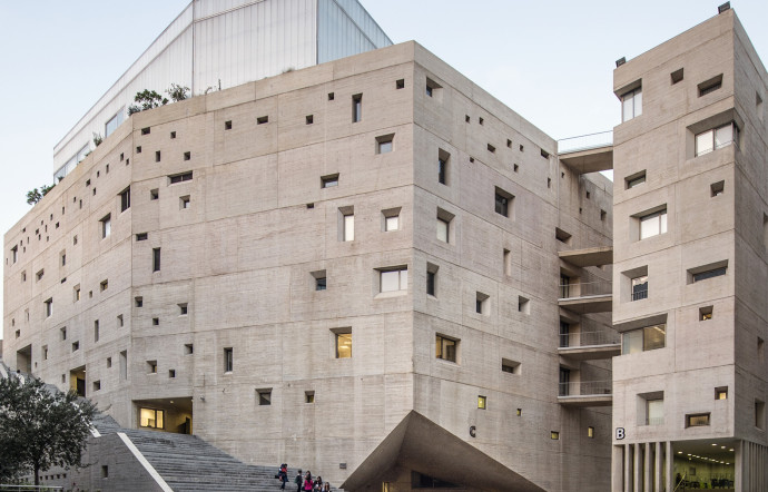 Campus de l’innovation et du sport de l’Université Saint-Joseph, à Beyrouth.