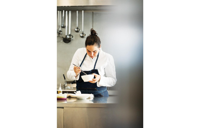 À Salina, la table du Signum vaut le voyage pour la cuisine de Martina Caruso.