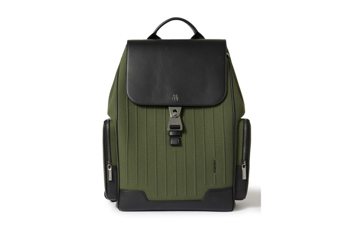 Sac à dos en cuir et toile, Rimowa sur Mr Porter, 1200 €.