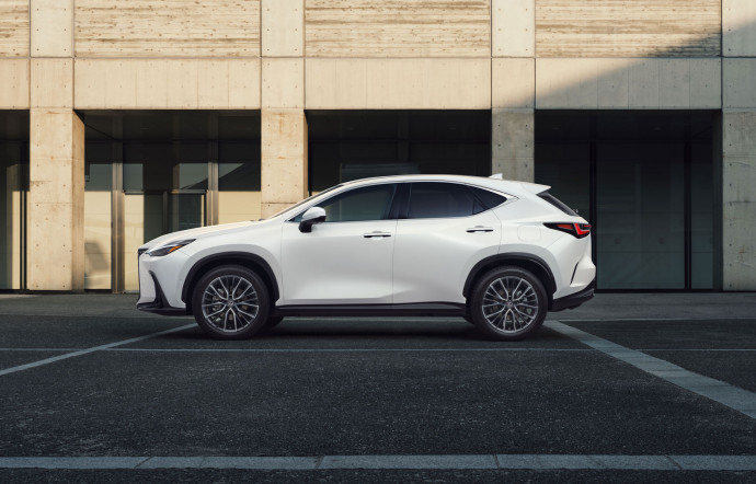 lexus nx 450h+ test auto voiture hybride rechargeable - the good life