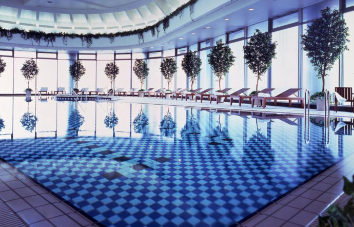 1-chōme-8-50 Temmabashi, Kita-ku. Tél. +81 6-6881-1111. imperialhotel.co.jp/e/osaka