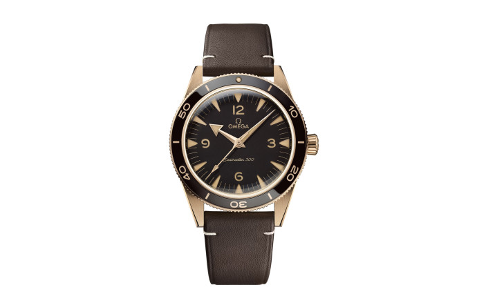 Omega, 11 400 €.
