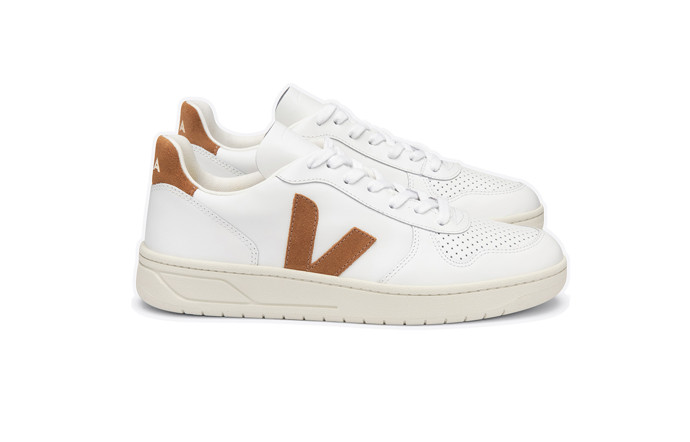 Veja, 125 €.