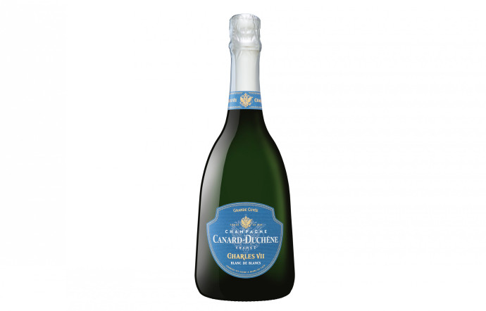 Canard-Duchêne. Cuvée : Charles VII Blanc de blancs. Prix : 45 €.