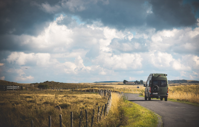 nomadism van nature the good life