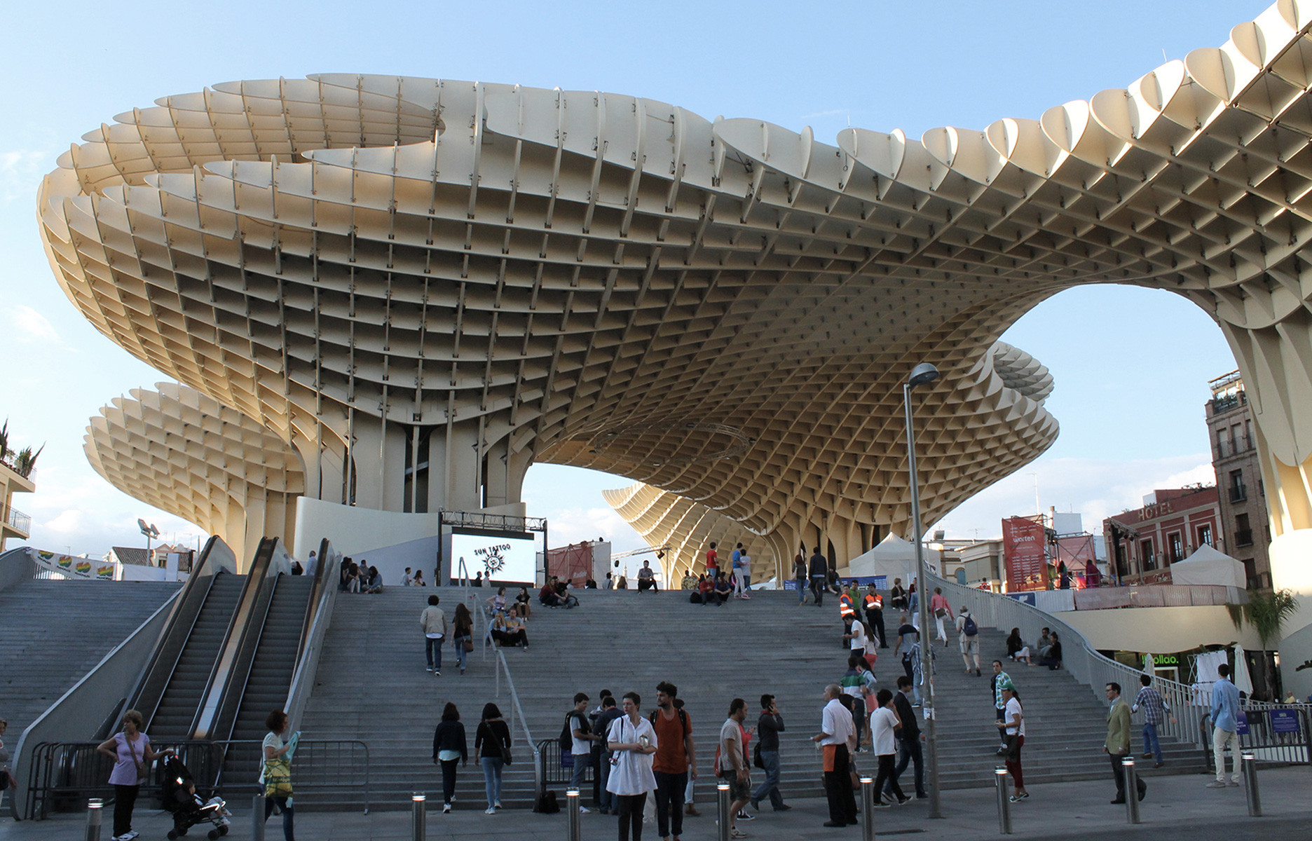 Barcelone et Séville alliance stratégique Tourisme - THE GOOD LIFE