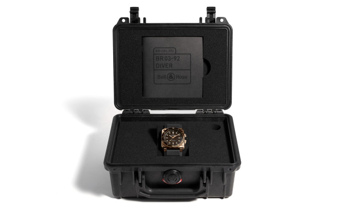 www.bellross.com