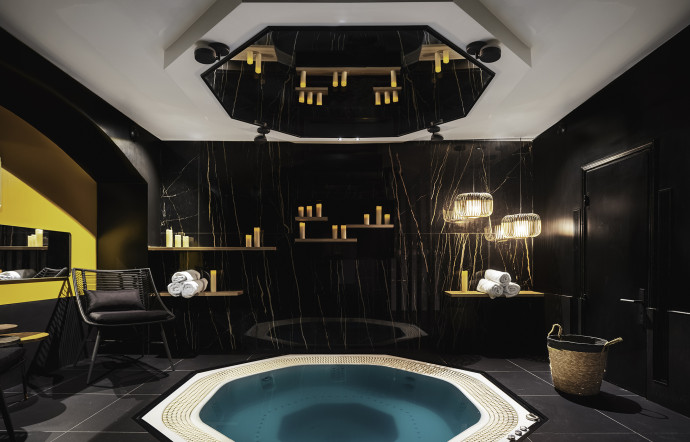Michael Malapert a imaginé l’espace spa dans un colorama plus sombre que le reste de l’hôtel.