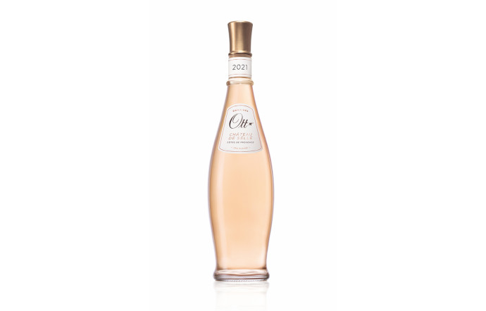 Prix : 28 €. 12 bouteilles de vin rosé pour cet été