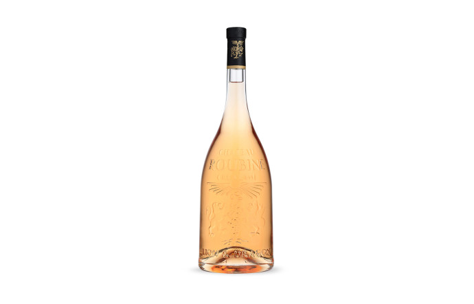 Prix : 45 €. 12 bouteilles de vin rosé pour cet été