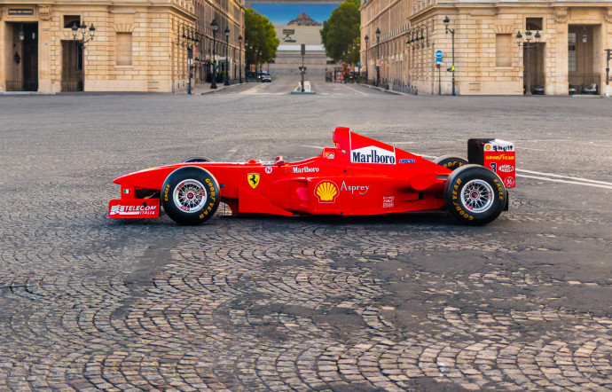 Formule 1 Ferrari Porsche Nissan Skyline… A Monterey Sotheby’s sort le grand jeu - the good life