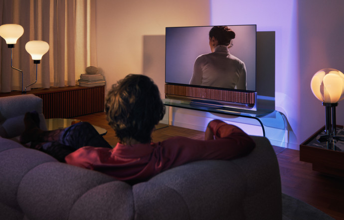 bang-olufsen-beosound-theatre-tgl-2