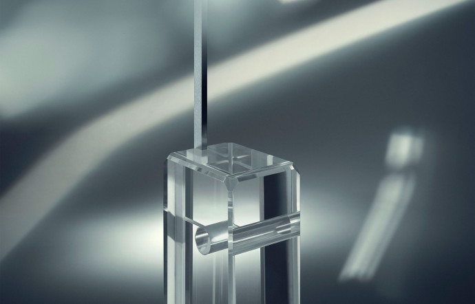 Une édition de luminaire produite en petite quantité.