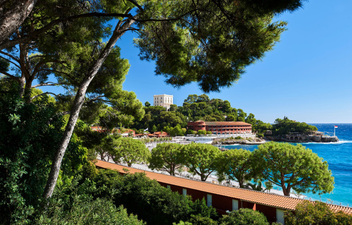 Vue du Monte-Carlo Beach.