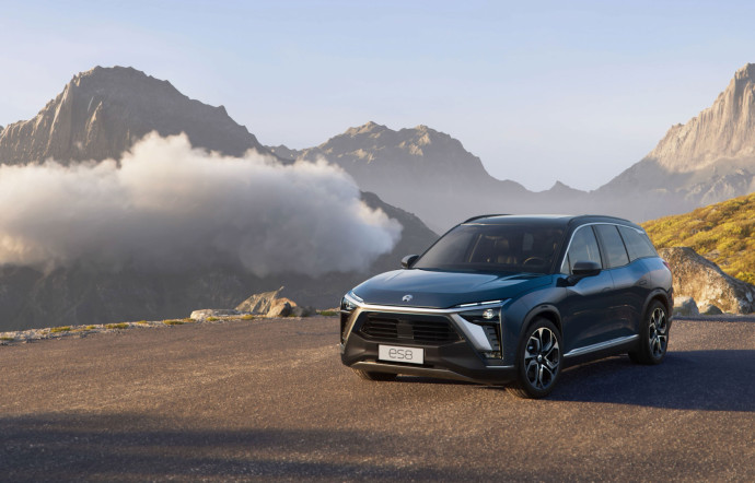Les constructeurs automobiles internationaux se donnent le mot pour remodeler leurs anciens modèles en voitures électriques du future, 2022 - IDEAT