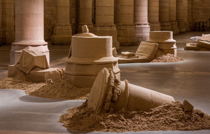 Soutenu par New Settings, le plasticien et scénographe Théo Mercier présente The Sleeping Chapter, à la Conciergerie, à Paris - The Good Life
