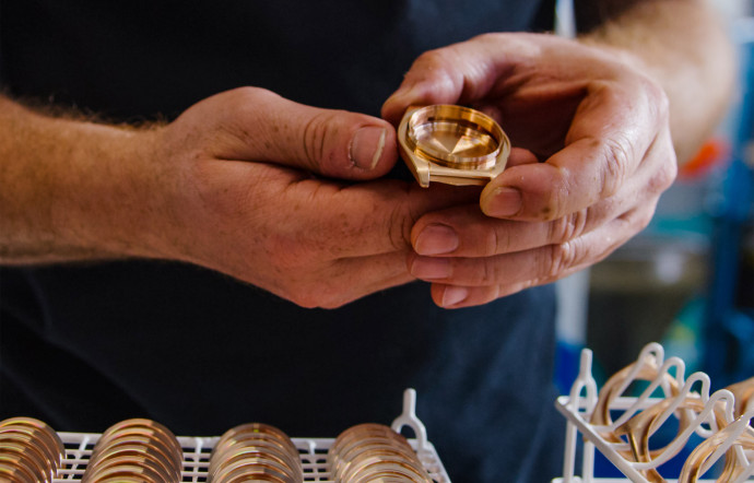 Dans les coulisses de fabrication des montres Breitling.