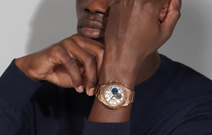 Fondée par Charles Vermot, Zénith est devenue en quarante ans une marque de montre iconique. Découverte de son modèle Chronomaster Sport - The Good Life