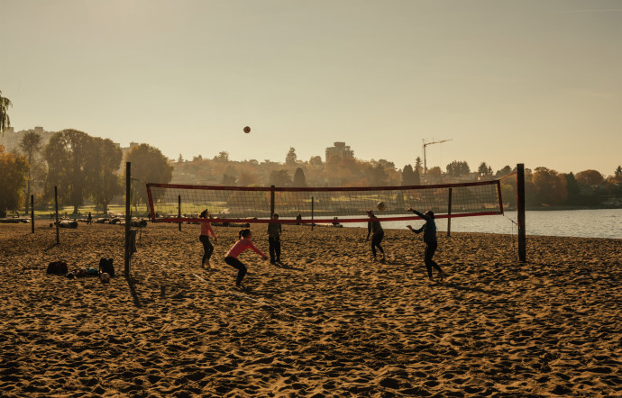 Sur l’une des plages de Vancouver.