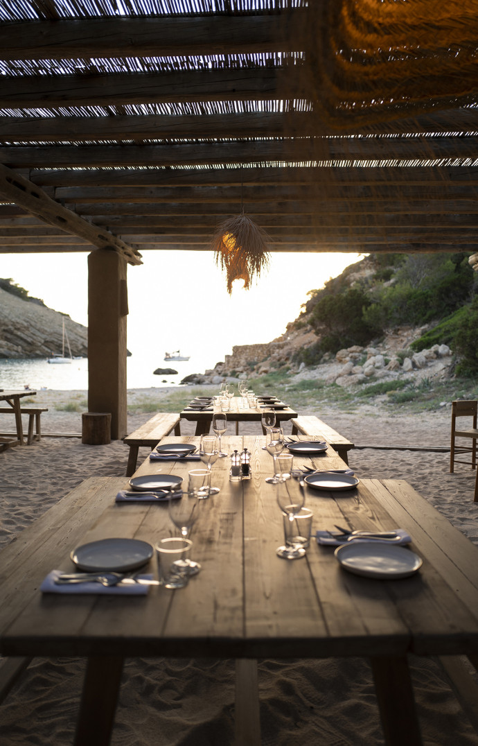 El Silencio, à Ibiza : restaurant et club de plein air.