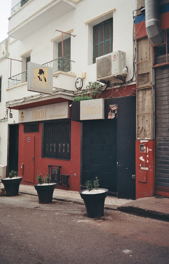Le Dean’s Bar s’appelle désormais le Chico’s.