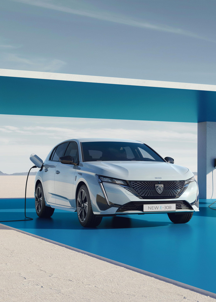 La nouvelle berline Peugeot 308 en version électrique, commercialisée au début de l’année.