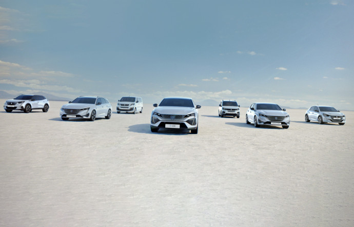 the-good-life-peugeot-suv-3008-version-electrique-vignette_3744x2400