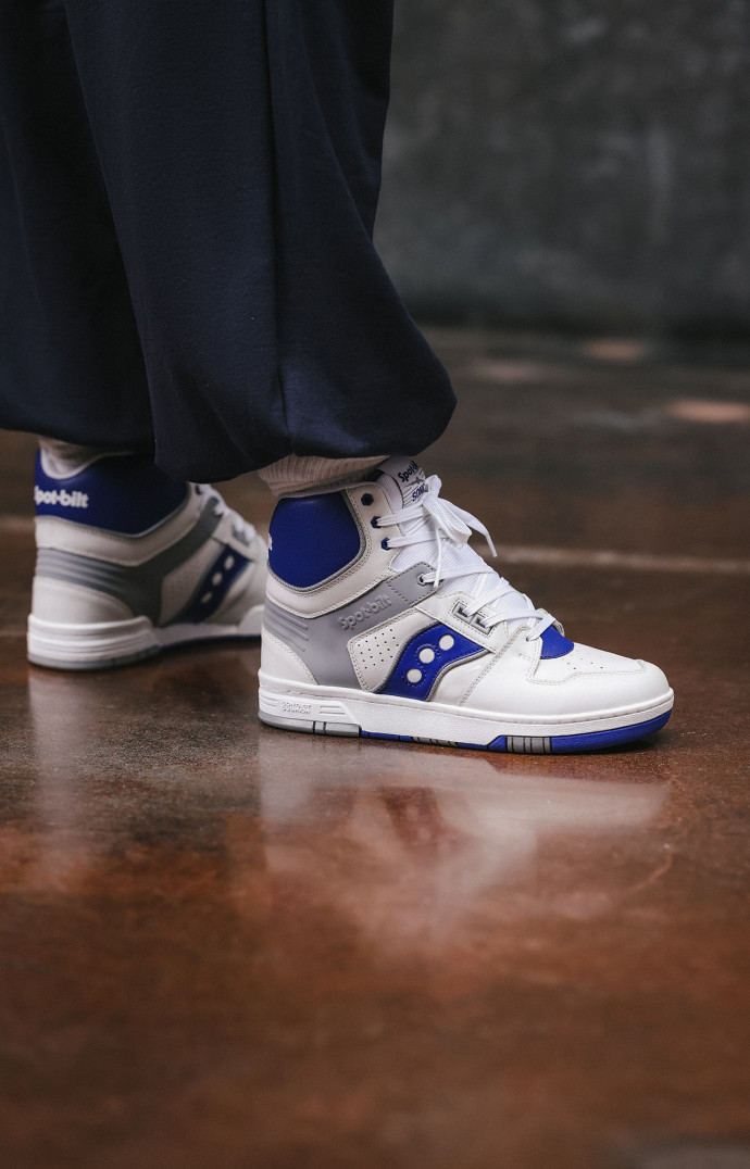 La Spotbilt Sonic by Saucony