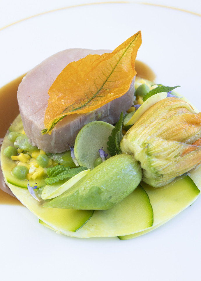 Le veau s’accompagne d’une bonne dose de légumes du jardin !