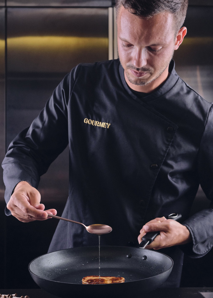La startup parisienne Gourmey a choisi de produire du foie gras en honneur à la tradition française.