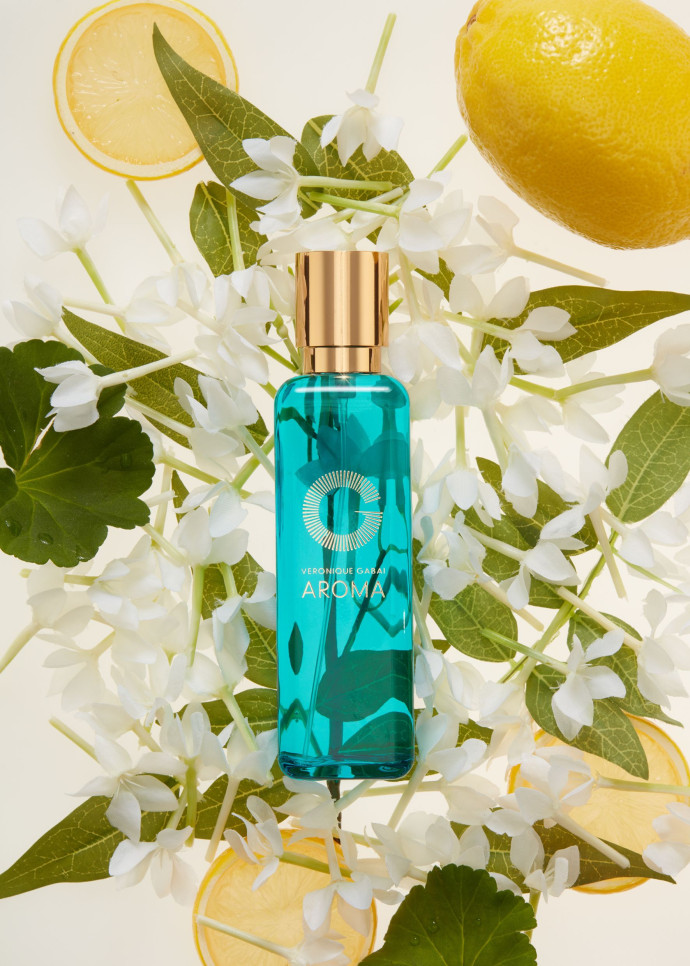 La gamme Aroma de Véronique Gabai croise aromathérapie et parfumerie.