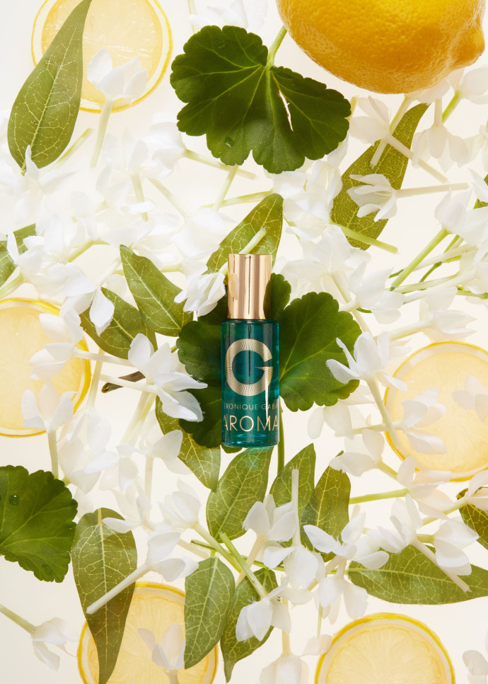La gamme Aroma de Véronique Gabai croise aromathérapie et parfumerie.