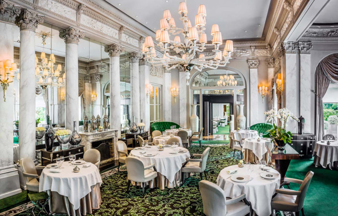 Le plus chic des restaurants du Bois de Bologne.