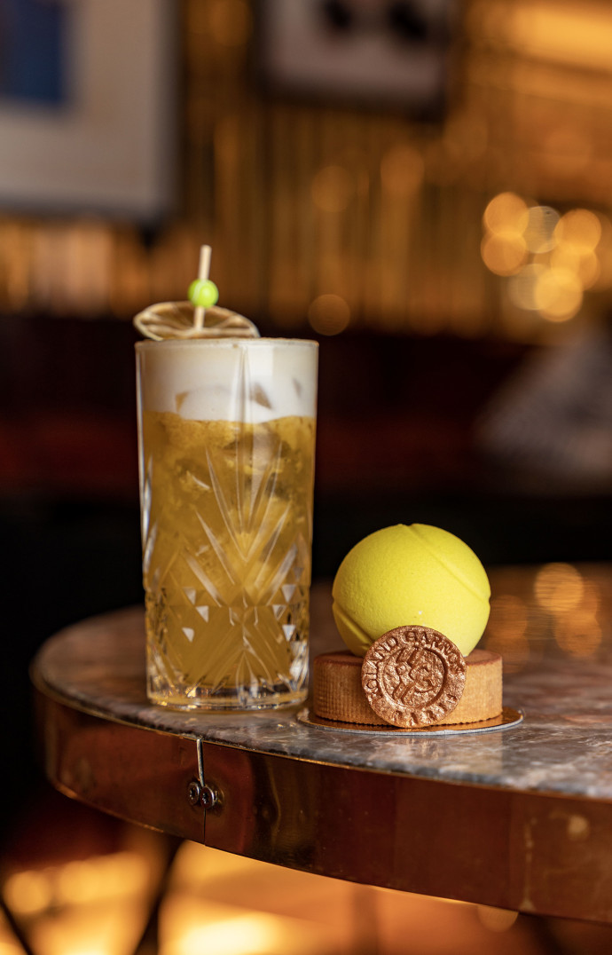 Le cocktail « Tie break » accompagné du dessert la « Balle de match ».