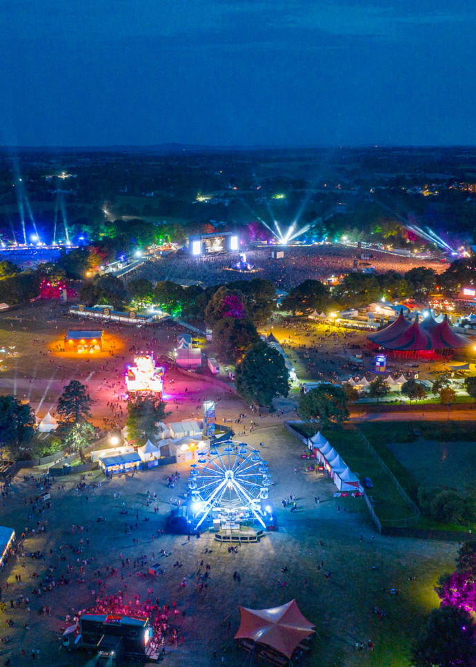 Pour Jérôme Tréhorel, le directeur du Festival des Vieilles Charrues, le risque que les festivals deviennent élitistes se profile.