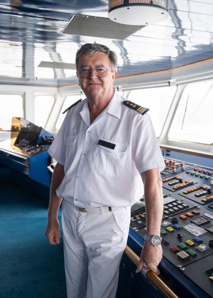 Yvon Laloge, commandant sur Club Med 2.