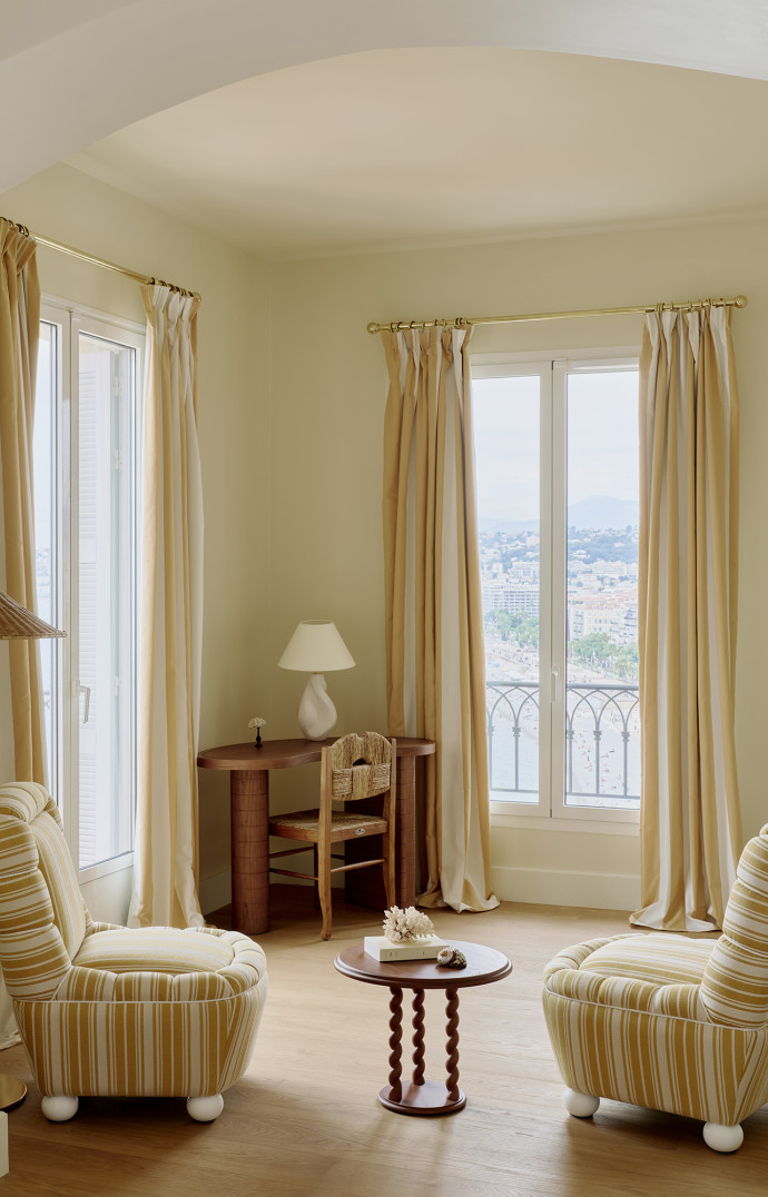 L’hôtel La Pérouse.