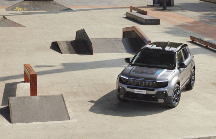 La Jeep serait‑elle le seul SUV qu’on adore ne pas détester ou qu’on ne déteste pas aimer ? Découverte de la Jeep Avenger, 2023 - TGL