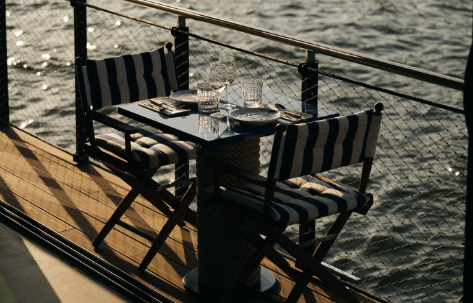 restaurant riviera fuga à paris les pieds dans l'eau