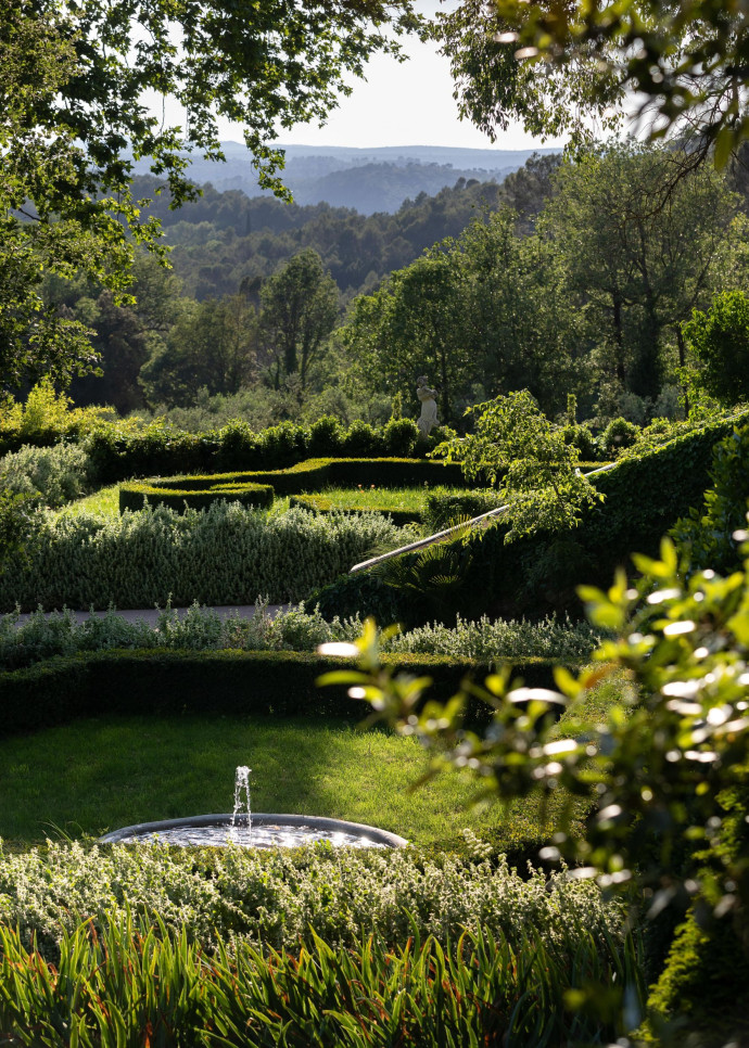 Vue du jardin intérieur du Château Margüi.