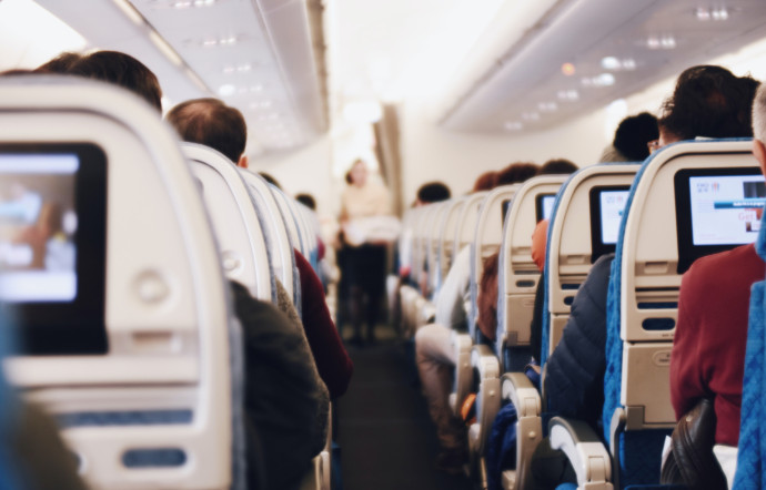 Comment bien choisir sa place en avion ?