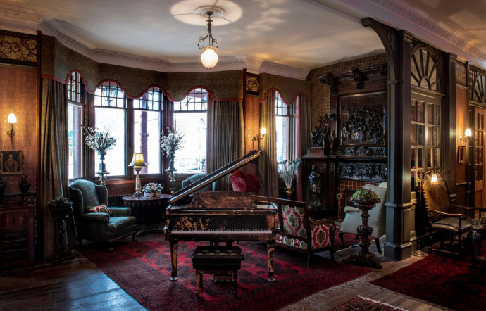 The Fife Arms a ceci d’unique qu’il n’a pas vocation à devenir le premier d’une collection ou la succursale d’une galerie Hauser & Wirth.