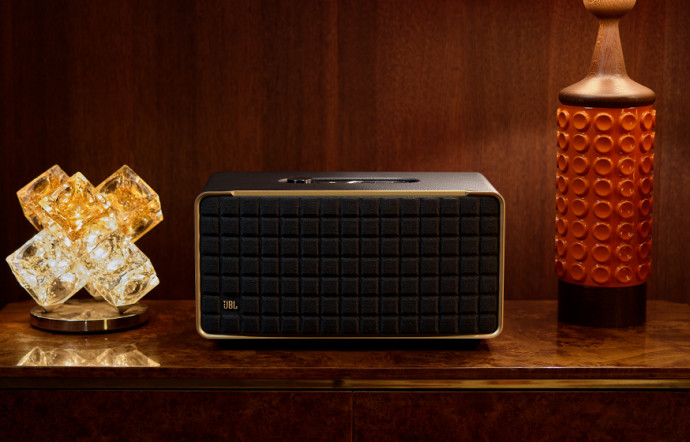 gadget design style retro high tech enceinte musique