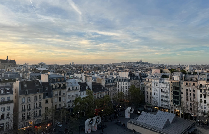 Grand-angle en 24 mm (x 1).